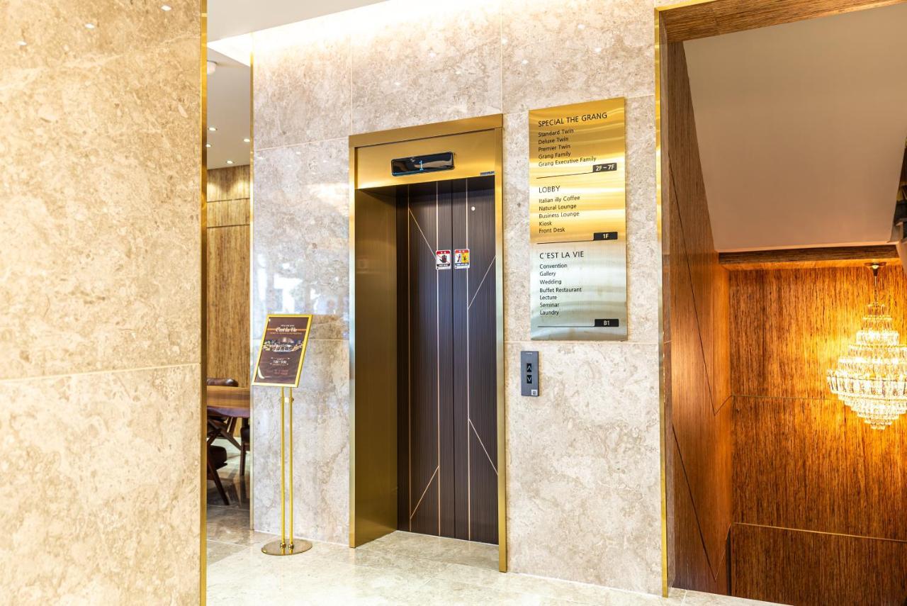Hotel The Grang Seogwipo Dış mekan fotoğraf