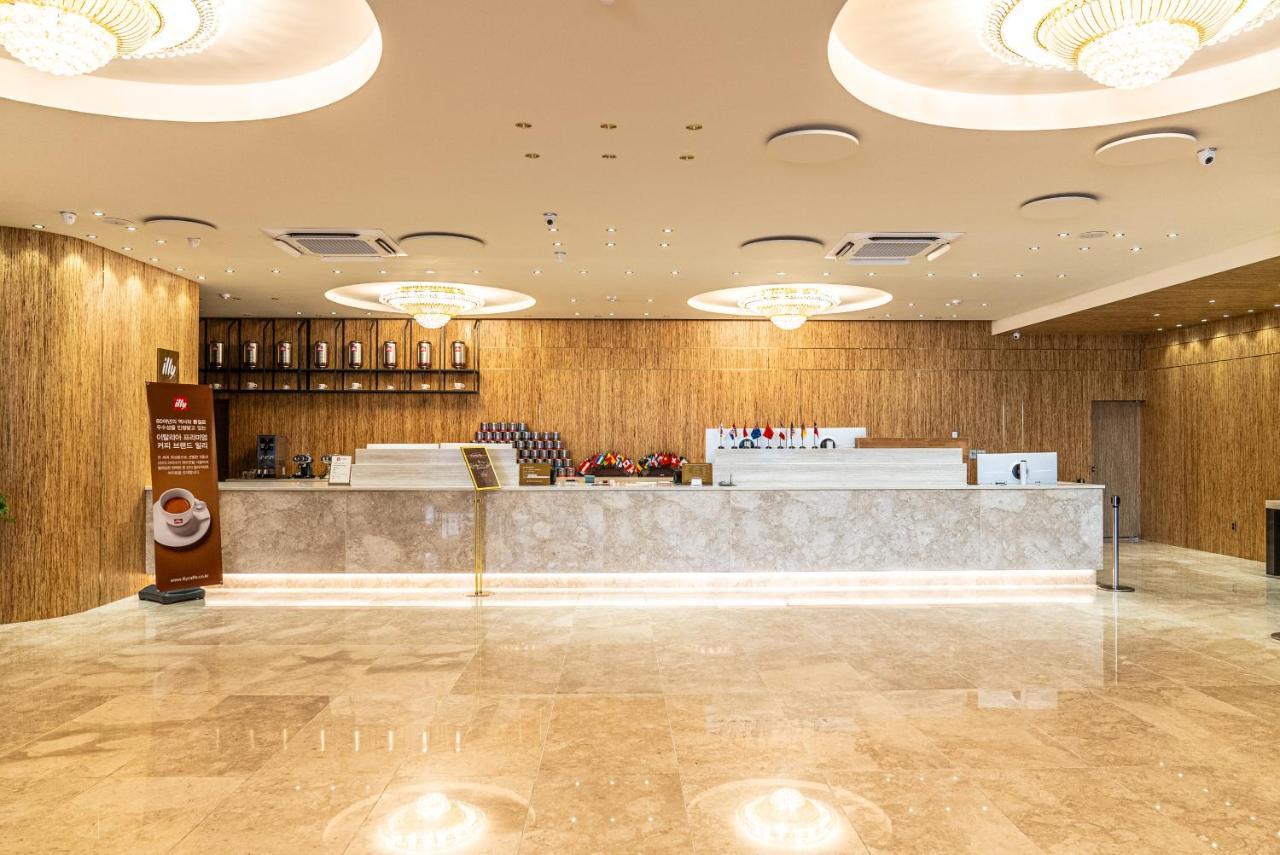 Hotel The Grang Seogwipo Dış mekan fotoğraf