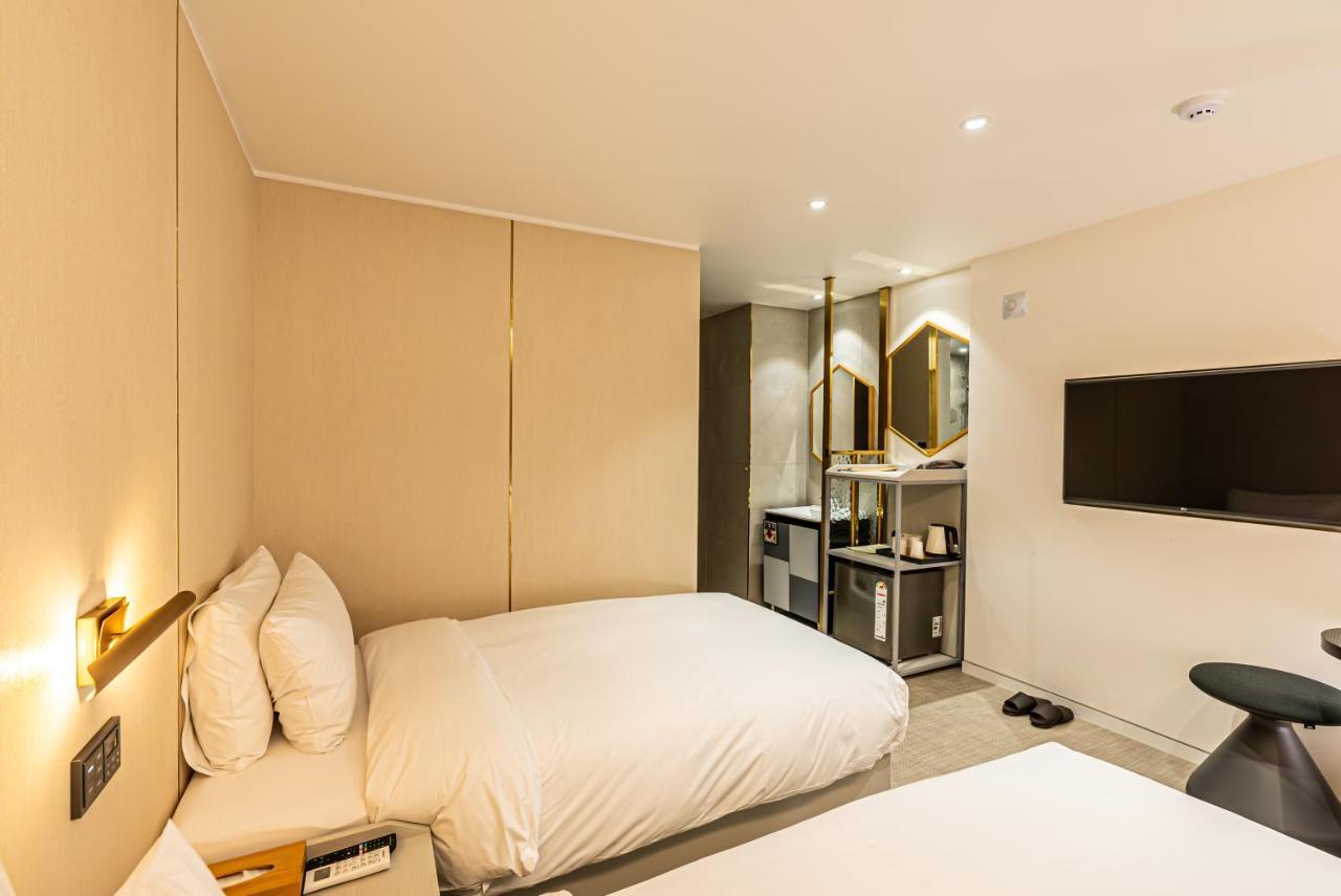 Hotel The Grang Seogwipo Dış mekan fotoğraf