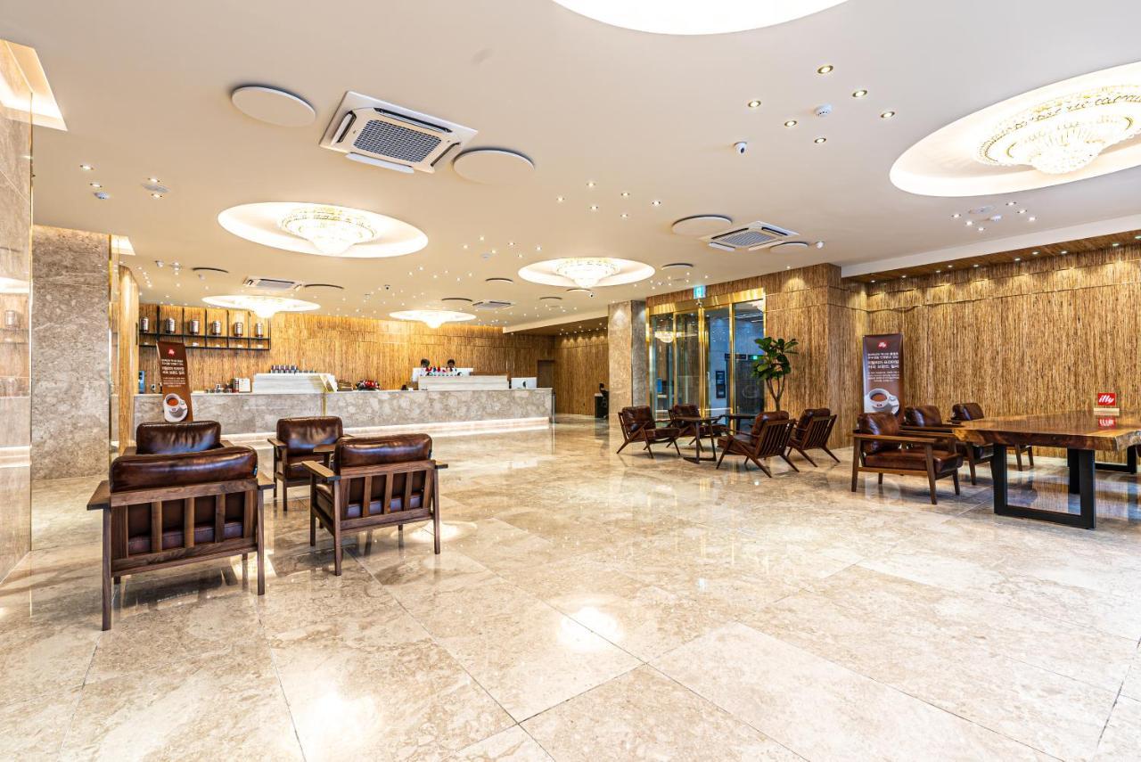 Hotel The Grang Seogwipo Dış mekan fotoğraf