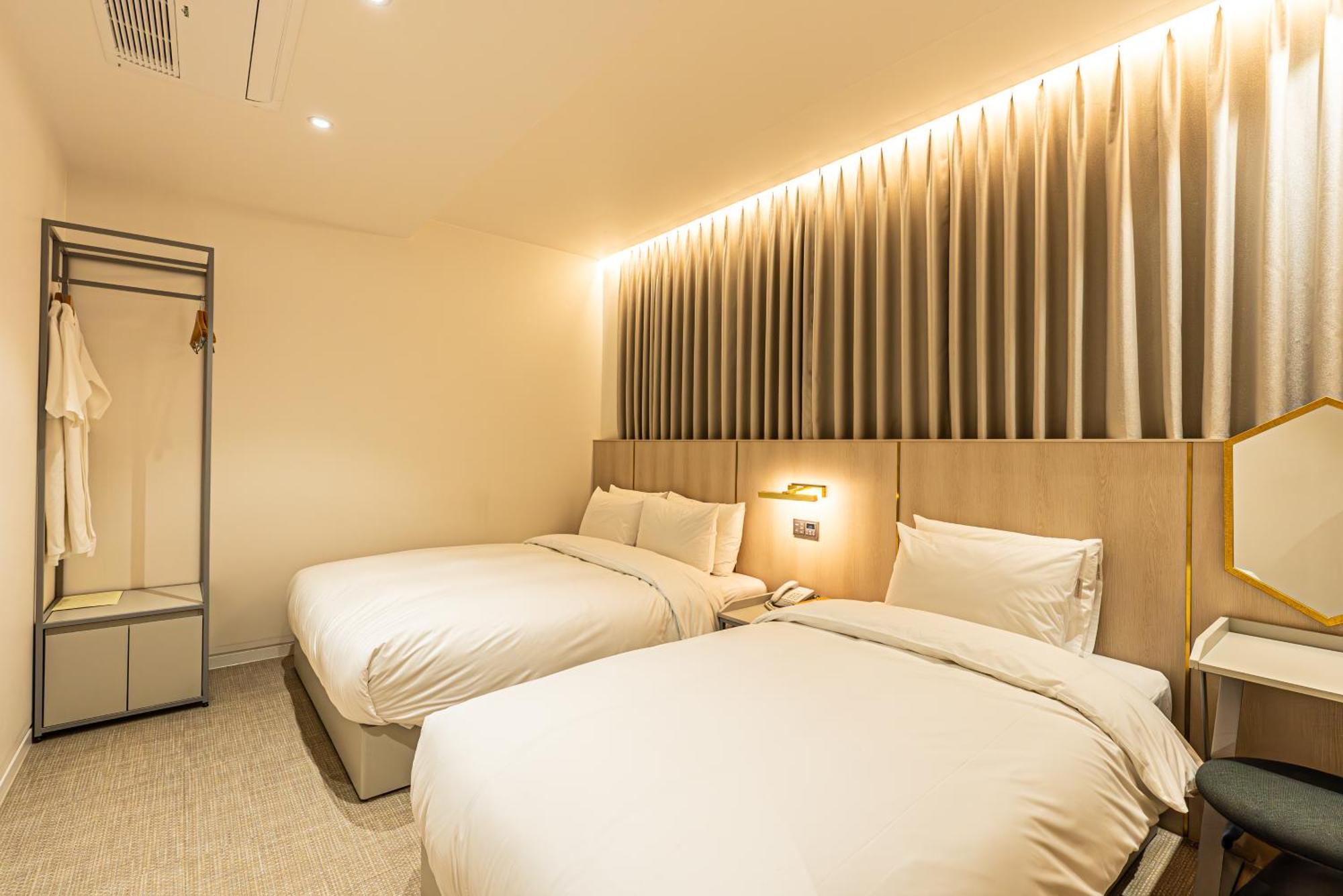 Hotel The Grang Seogwipo Dış mekan fotoğraf