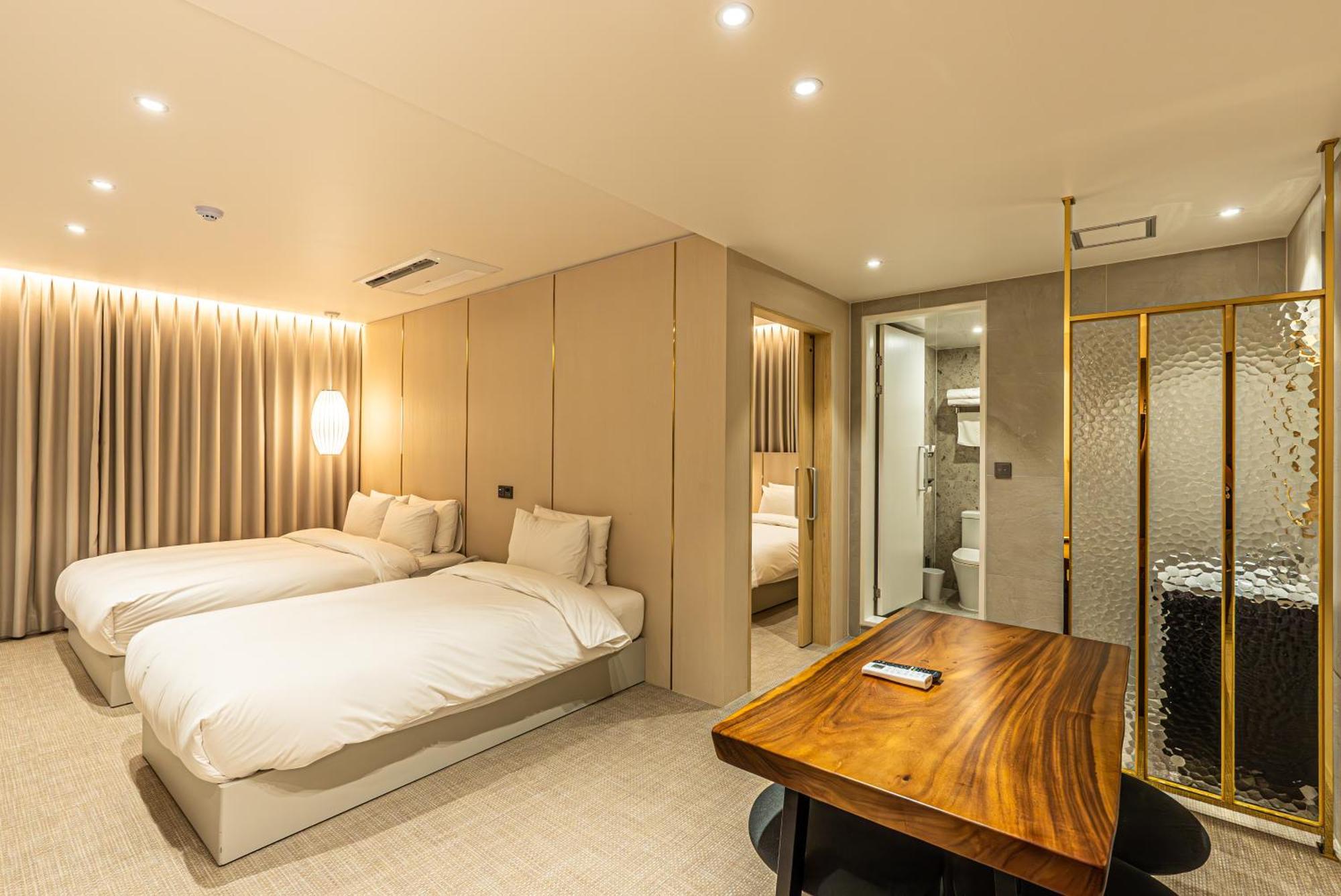 Hotel The Grang Seogwipo Dış mekan fotoğraf